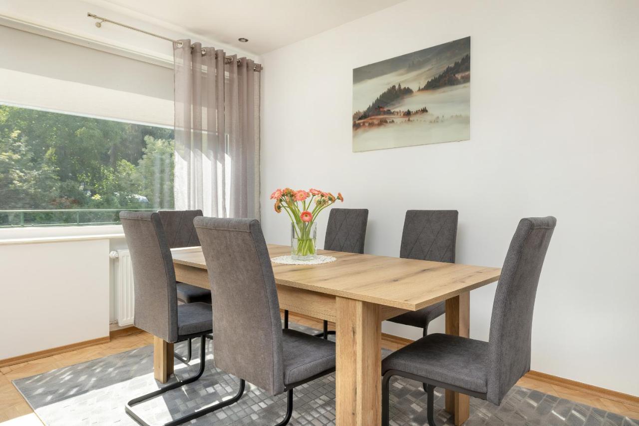 Bright & Spacious Family Apartment In Miedzyzdroje With Parking And 3 Balconies By Noclegi Renters Extérieur photo